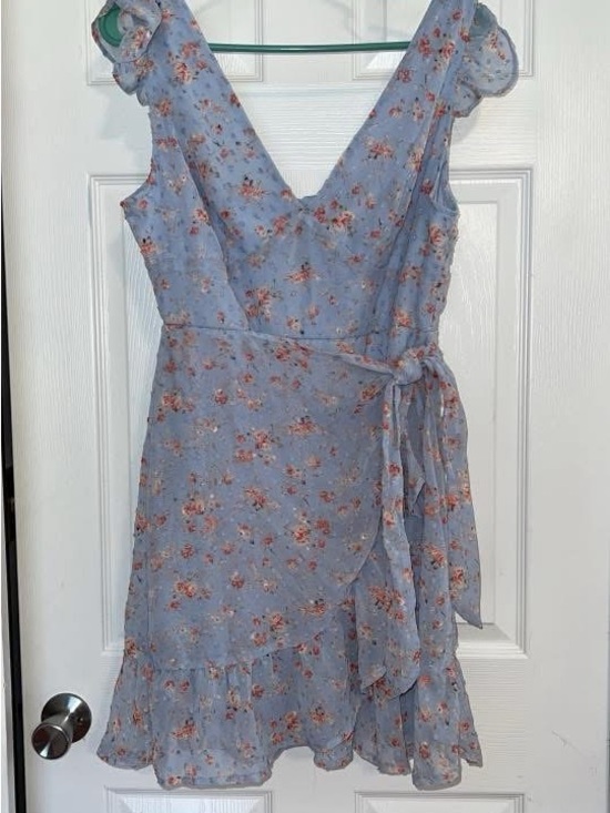 Dee Elly Dresses & Skirts - Light Blue Floral Tie-Waist Mini Dress